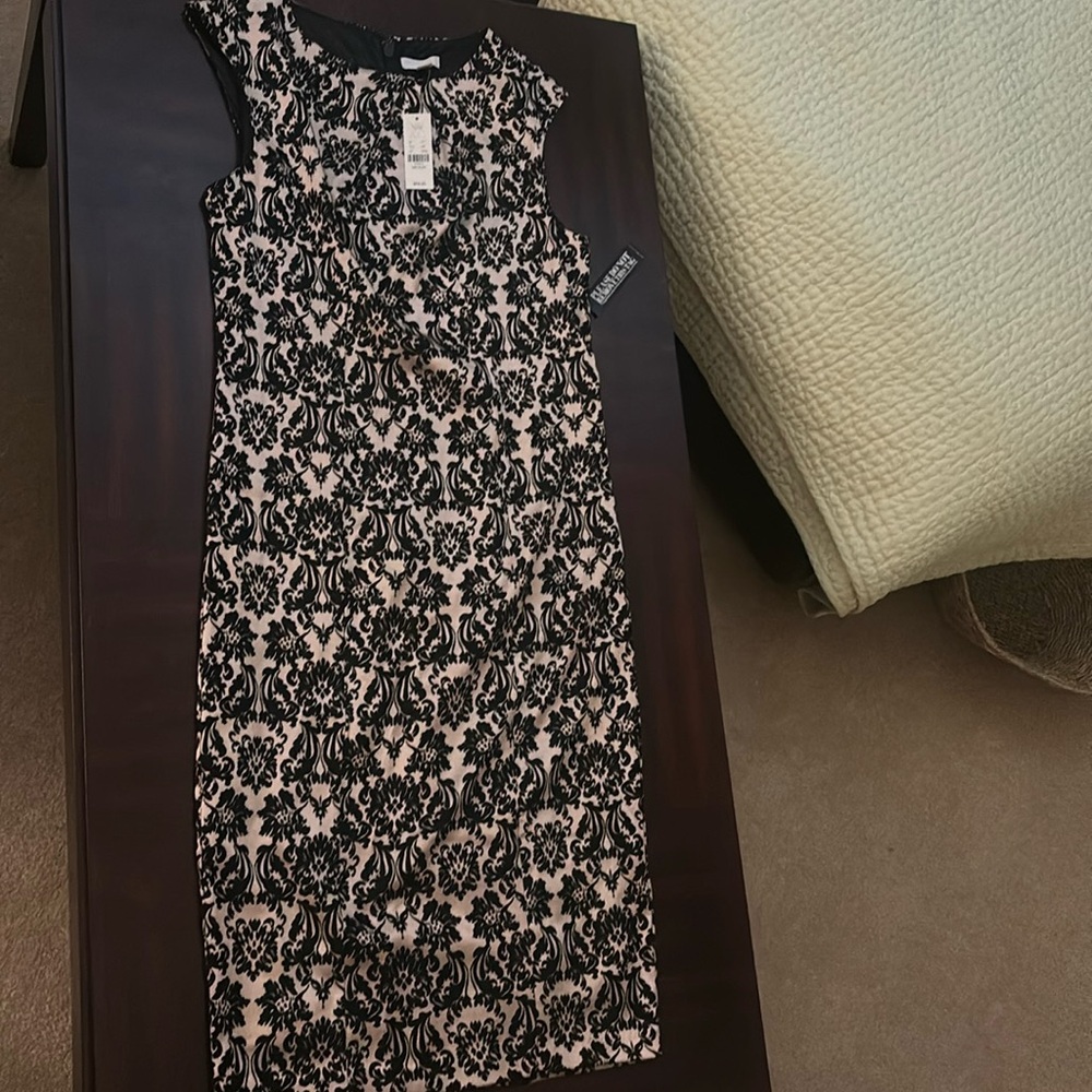 NWT size M. New York and Company. Fully lined.